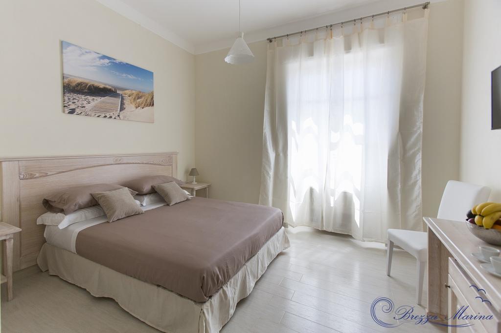 Brezza Marina Luxury Rooms Cagliari Ngoại thất bức ảnh